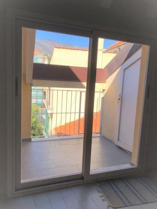 Budello Di Alassio, Ampio Con Box *