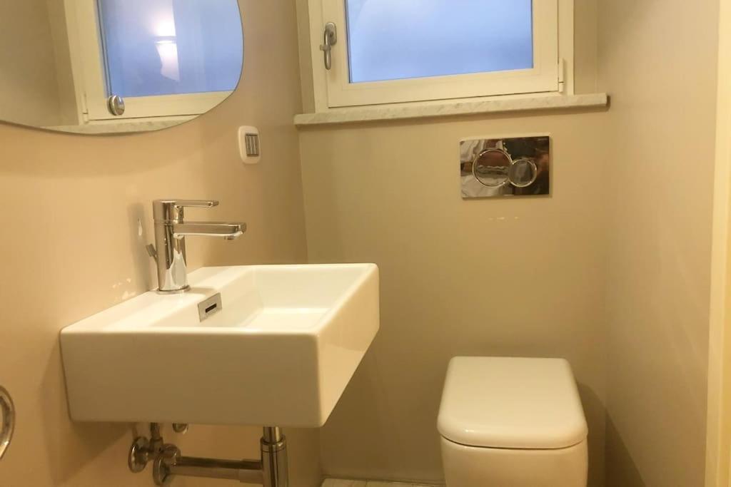 Budello Di Alassio, Ampio Con Box Holiday home